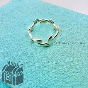 Tiffany & Co. 925 Silver Olive Leaf Band Ring Sz. 4.75 (pouch)